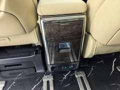 Toyota Vellfire Crown Hybrid 2.5L HV Premium Edition - ფოტო 14