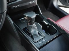 Lexus ES 300h Edition - ფოტო 11