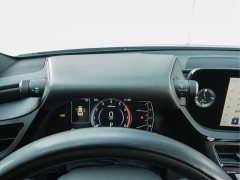 Lexus ES 300h Edition - ფოტო 16