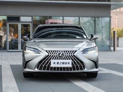Lexus ES 300h Edition - ფოტო 3