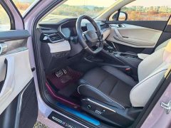 Lynk & Co 06 1.5T Shero Pink Special Edition - photo 7