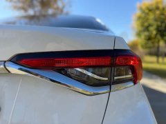 Toyota Corolla TNGA 1.5L CVT Elite - ფოტო 19