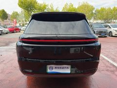 Li Auto L8 Pro - фото 5