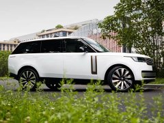 Land Rover Range Rover 3.0 L6 400PS SV Prestige Genesis Extended Wheelbase 4-Seater - ფოტო 2