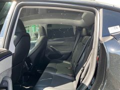 Tesla Model Y Long Range All-Wheel Drive - ფოტო 6
