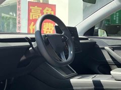 Tesla Model Y Long Range All-Wheel Drive - ფოტო 7