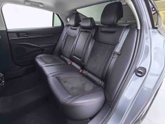 Ford Mondeo Facelift EcoBoost 245 Luxury - ფოტო 12