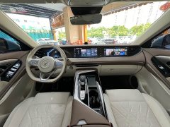 Voyah Lantu FREE Four-Wheel Drive Standard Extended Range Exclusive Luxury Package - ფოტო 8