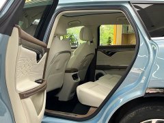 Voyah Lantu FREE Four-Wheel Drive Standard Extended Range Exclusive Luxury Package - ფოტო 9