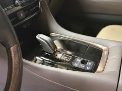Toyota Alphard Hybrid 2.5L Premium Edition - ფოტო 8