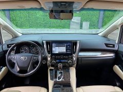Toyota Alphard Hybrid 2.5L Premium Edition - ფოტო 18