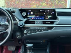 Lexus ES 200 Excellence Edition - ფოტო 16