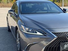 Lexus ES 200 Excellence Edition - ფოტო 7