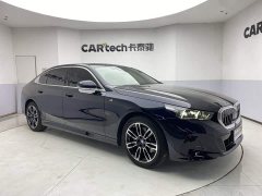 BMW 5 Series 530Li Premier M Sport Package - ფოტო 2