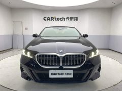 BMW 5 Series 530Li Premier M Sport Package - ფოტო 3