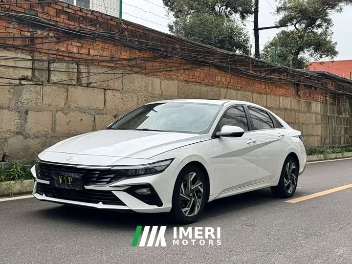 Hyundai Elantra 1.5L CVT GLX Elite