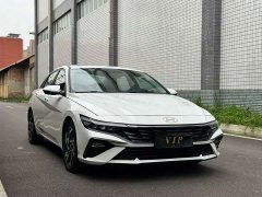 Hyundai Elantra 1.5L CVT GLX Elite - ფოტო 3