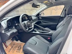 Hyundai Elantra 1.5L CVT GLX Elite - ფოტო 5