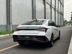 Hyundai Elantra 1.5L CVT GLX Elite - ფოტო 9