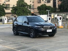 BMW X5 xDrive 30Li M Sport Exclusive Night Edition Package - ფოტო 2