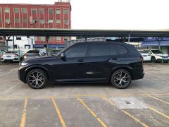 BMW X5 xDrive 30Li M Sport Exclusive Night Edition Package - ფოტო 7