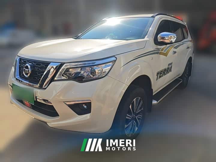 Nissan Tuouda 2.5L XL Upper 4WD Automatic Four-Wheel Drive Luxury Edition - ავტომობილი ჩინეთიდან