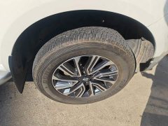 Nissan Tuouda 2.5L XL Upper 4WD Automatic Four-Wheel Drive Luxury Edition - ფოტო 8