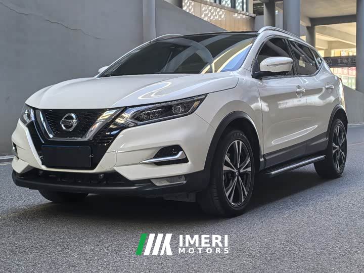 Nissan Qashqai 2.0L CVT XV Premium Luxury