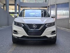 Nissan Qashqai 2.0L CVT XV Premium Luxury - ფოტო 2