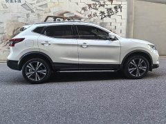 Nissan Qashqai 2.0L CVT XV Premium Luxury - ფოტო 7