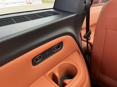 Li Auto L8 Max Intelligent Refresh Edition - ფოტო 14