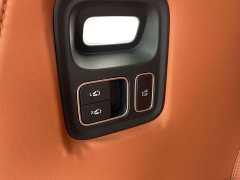 Li Auto L8 Max Intelligent Refresh Edition - ფოტო 16