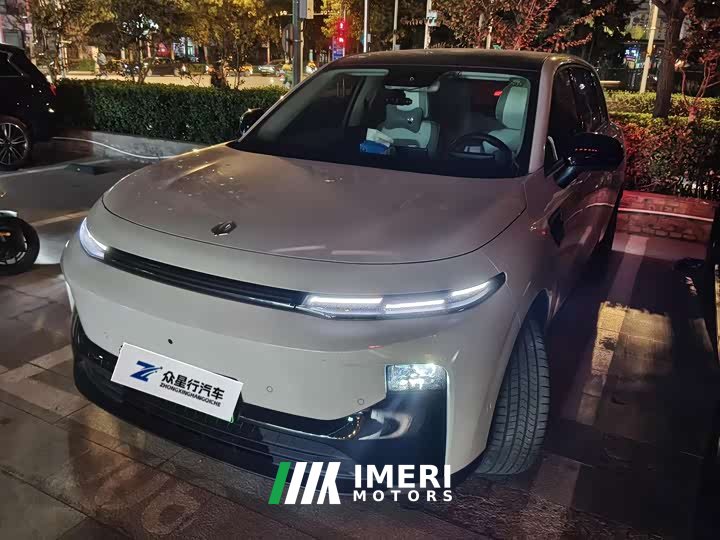 Leapmotor B10 510 Pleasure Edition - ავტომობილი ჩინეთიდან