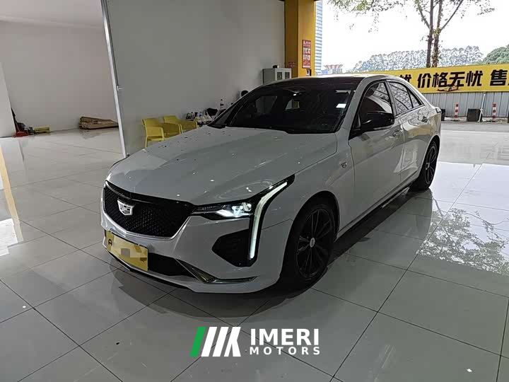 Cadillac CT4 28T Fashion Edition
