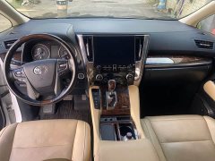 Toyota Alphard Hybrid 2.5L Luxury - ფოტო 5