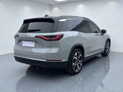NIO ES8 580KM Signature Edition Six-Seater - ფოტო 7