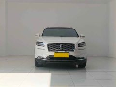 Lincoln Explorer 2.7T AWD Prestige - ფოტო 2