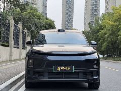 Li Auto L9 Pro - ფოტო 2