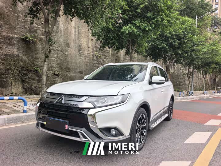 Mitsubishi Outlander 2.0L FWD Comfort 5-Seater - ავტომობილი ჩინეთიდან