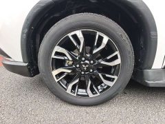 Mitsubishi Outlander 2.0L FWD Comfort 5-Seater - ფოტო 15