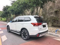 Mitsubishi Outlander 2.0L FWD Comfort 5-Seater - ფოტო 5