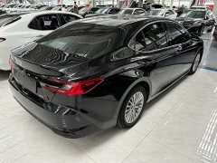 Toyota Camry Dual-Engine 2.0HGVP Luxury Edition - ფოტო 15
