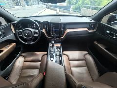 Volvo XC60 T5 AWD Smart Luxury Edition - ფოტო 8