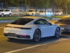 Porsche 911 Carrera 3.0T - ფოტო 6