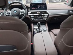 BMW 5 Series 530Li Luxury M Sport Package - ფოტო 10