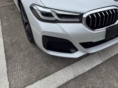 BMW 5 Series 530Li Luxury M Sport Package - ფოტო 5