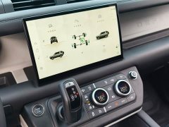 Land Rover Defender Facelift 90 3.0T P400 XS - ფოტო 6