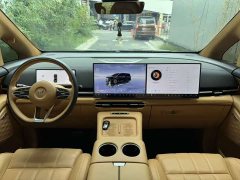 Voyah Lantu Dreamchaser EV AWD Excellence Kunpeng Edition - ფოტო 6
