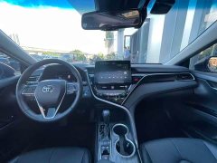 Toyota Camry Hybrid Luxury - ფოტო 14