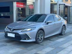 Toyota Camry Hybrid Luxury - ფოტო 17